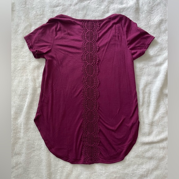 Belle Du Jour Fuchsia Short Sleeve Tee - Picture 1 of 3